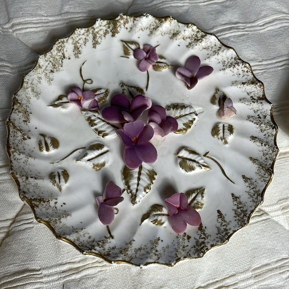 Lefton’s Chawkware Trio Ceramic Floral Wall Decor - Picture 4 of 8